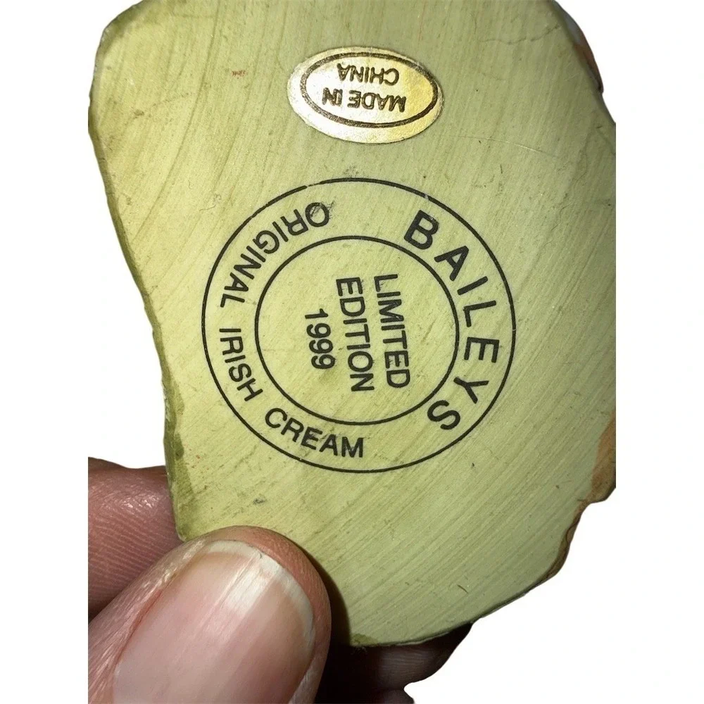 Baileys Original Irish Cream 1999 Limited Edition Mini Cottage House collectible
